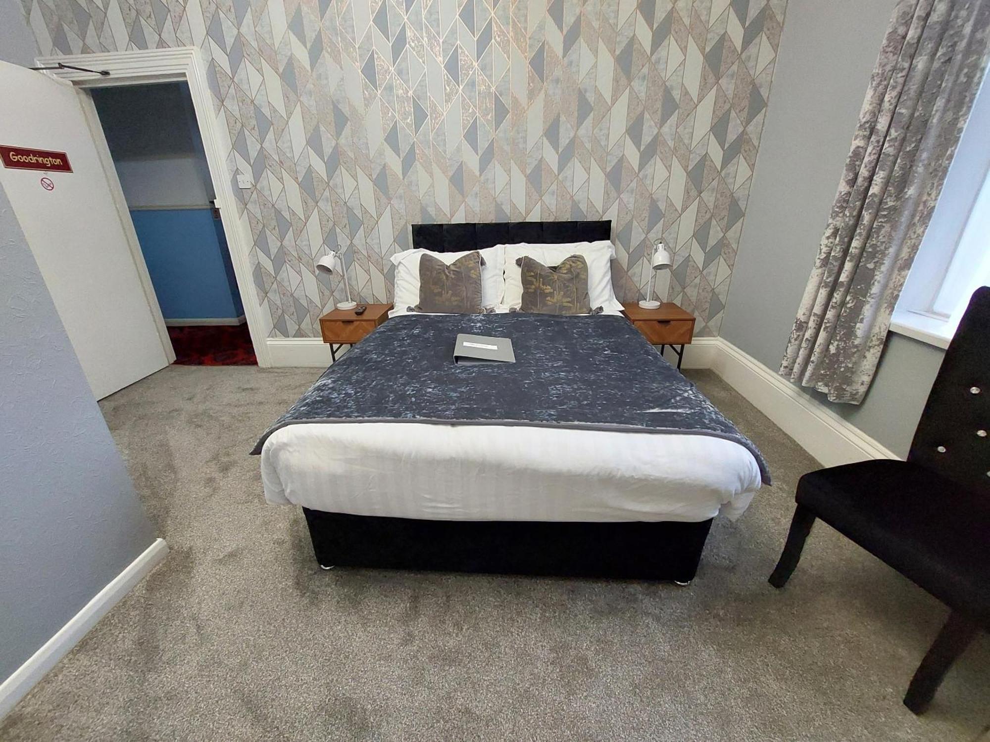 The Patricia Hotel Torquay Bagian luar foto